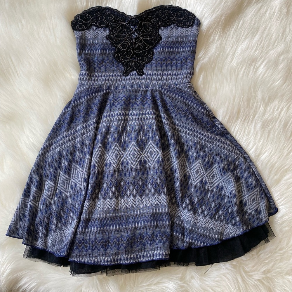FREE PEOPLE XS SHORT STRAPLESS DRESS